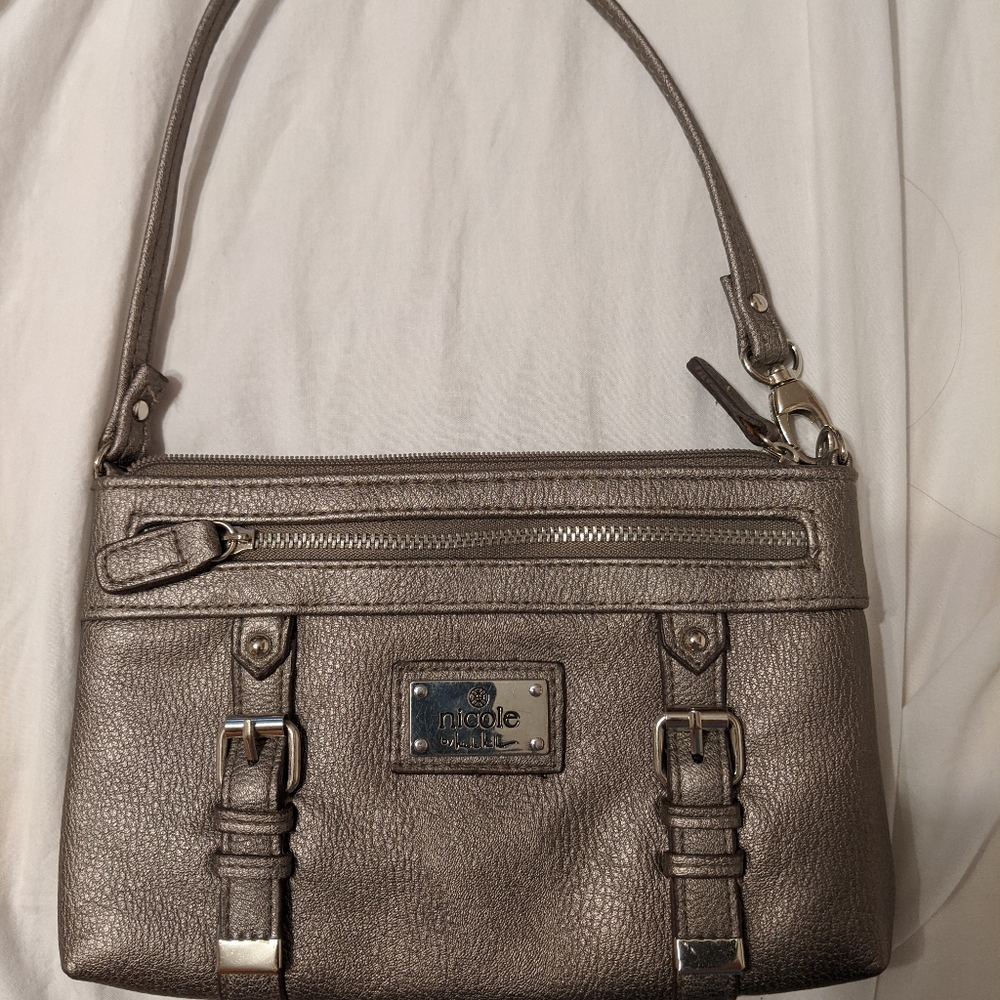 Nicole small purse